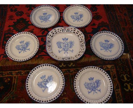 Galle, Nancy St. Clement blue and white faience dessert service, painted with the coat of arms of the City of Nancy, comprisi