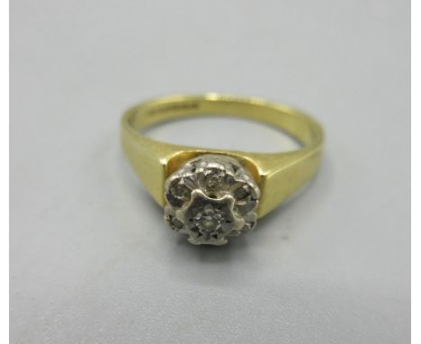 18ct yellow gold ring set with diamonds in illusion mount, 3.7g