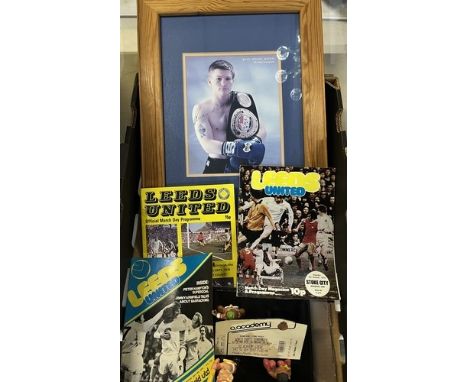 Sports memorabilia, incl. a Ricky Hatton signed framed photograph, 2012 World Darts Supremacy signed o2 Academy Leeds ticket,