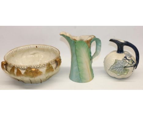 Group of Royal Worcester porcelain, comprising leaf moulded bowl 1947, D23.5cm and jug, H20.5cm, and a gourd form jug with re