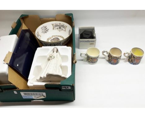 Laura Knight coronation mugs, H8cm (3), Wedgwood black basalt Prince of Wales money box, Royal Worcester bowl 'Golden Jubilee