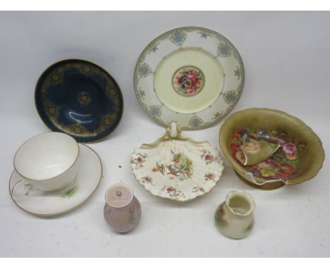 Collection of Royal Worcester porcelain incl. a large 'Grouse' cup painted by Raymond Poole, some A/F