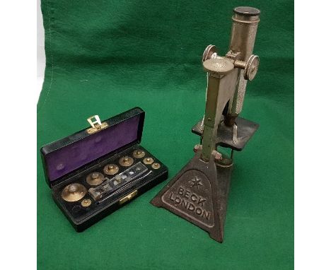 Becker London scientific scales, complete with a box of scale weights (100 gr to 1gr) 