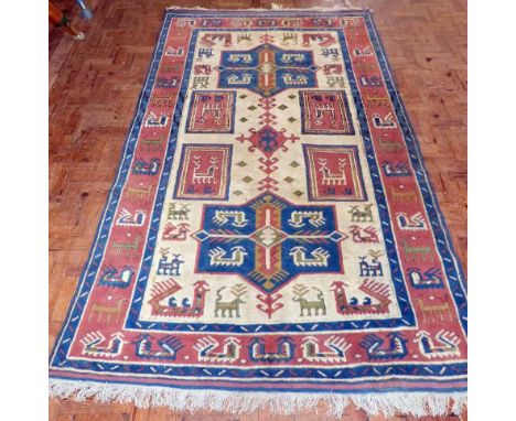 Turkish wool carpet. Condition report: see terms and conditions