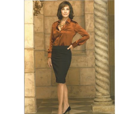 Archer Anne Signature Piece Includes A 10x8 Colour Photograph Plus A Signed 3x4 Card .Archer Is An American Actress. She Star