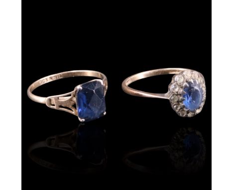 Two vintage dress rings having 9 ct yellow metal and white metal shanks, 3.8 g