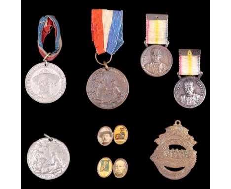 Boer War period Baden Powell and Lord Roberts commemorative cufflinks together with a pair of Lord Roberts "Silent Tribute" m