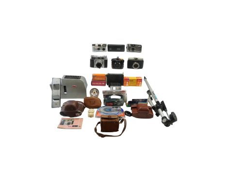 Vintage Kodak Retinette II B, Coronet 4-4 Mark II and later cameras and accessories together with a gnome projector 