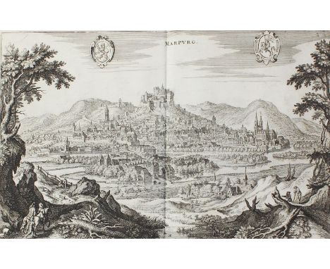 Marburg.: Marpurg. Gesamtansicht mit 2 Wappen und figürl. Staffage. Kupferstich von M. Merian. 1638. Ca. 20,5 x 33 cm. - Weis