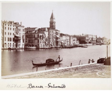 Venedig.: "Ricordo di Venezia" (Deckeltitel). Album mit 24 auf Kart.-Bl. aufgez. Photogr. (je ca. 10 x 13 cm), um 1880. Qu.8°
