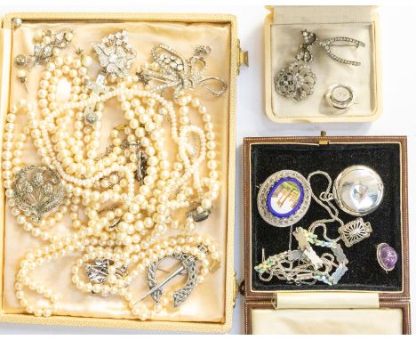 A collection of vintage costume jewellery to include an enamel silver set bracelet, floral design, a white metal set micro-mo