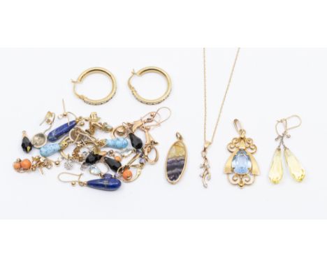 A collection of vintage jewellery to include a diamond set 9ct gold pendant on a fine link chain, Blue John and mother of pea