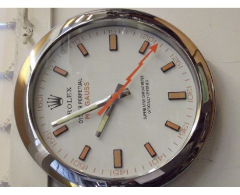 Rolex Oyster Perpetual Milgauss, Superlative Chronometer Officially Certified, working with sweeping hand movement, Rolex dea