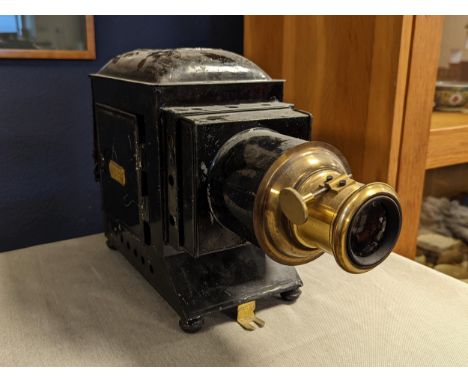 Archer &amp; Sons of Liverpool Early Projector Cine Camera - dates to 1895-1899