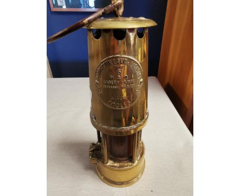 Eccles Protector Lamp &amp; Lighting Co Inc Number 6 Miners Lamp