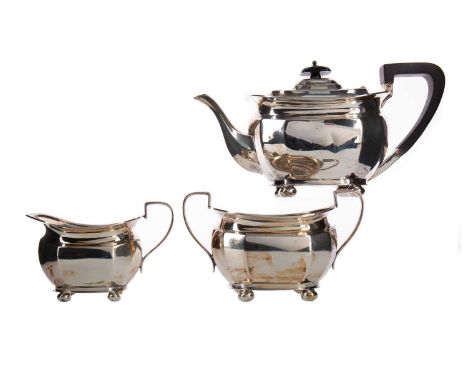 GEORGE V SILVER THREE PIECE TEA SERVICE,maker Atkin Brothers, Sheffield 1922, all of octagonal outline with reeded detail, on