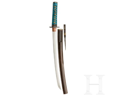 Wakizashi, Japan, Mitte 19. Jhdt.  Klinge Shinogi Tsukuri, Torii Zori, lange Chu Kissaki. Hada Ko Itame, Midare Hamon in Nioi