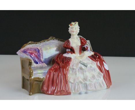 Royal Doulton ceramic figurine "Belle of the Ball"