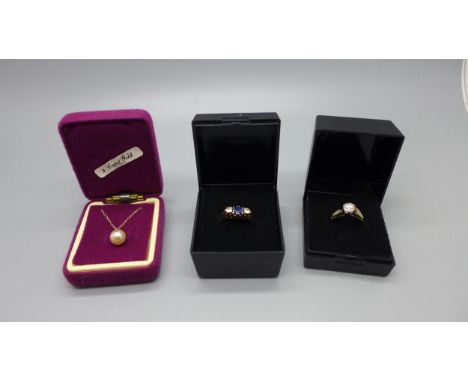 Two 9ct gold and cubic zirconia rings, 4.5g, K and L, and a fine 9ct gold chain with pearl pendant 