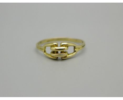 A 9ct gold stirrup ring, 1.2g, O 