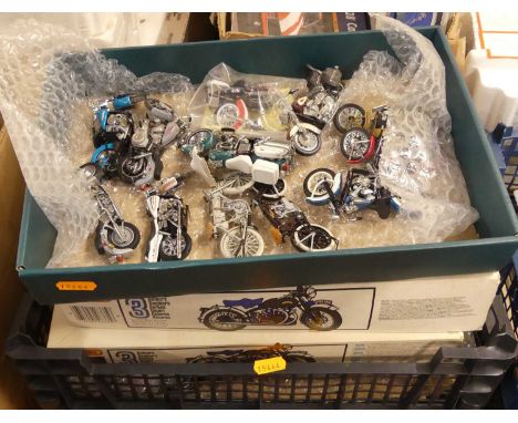 A small quantity of Polistil and Matchbox boxed 1:12 and 1:15 scale plastic kits, to include a Vincent Series C Black Shadow,