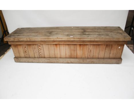 A large pine outdoor trunk chest box. With a hinged lid, L203cm x D54cm x H55cm