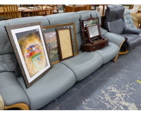 A GOOD QUALITY GREY LEATHER RECLINING THREE SEAT SOFA AND A SWIVEL ARM CHAIR. 
