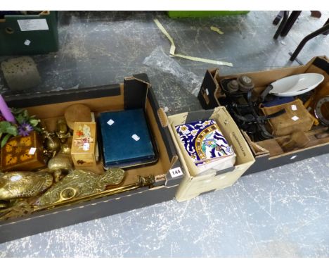 VINTAGE KITCHEN SCALES, AN ART DECO CLOCK, VARIOUS BRASS WARES, TILES ETC. 