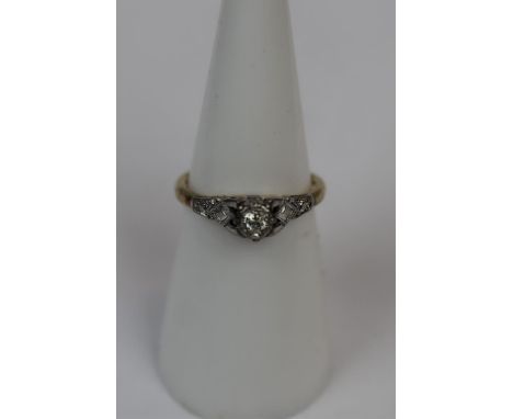 18ct diamond solitaire ring - Size L 