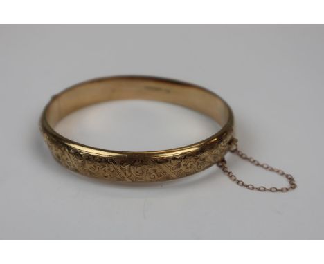 9ct gold bangle 