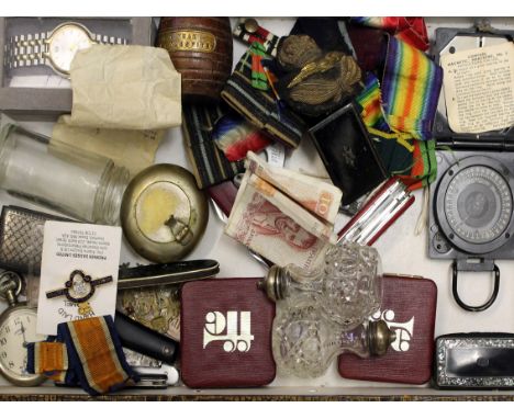 A mixed lot to include silver, pen knives, a compass, snuff boxes etc.