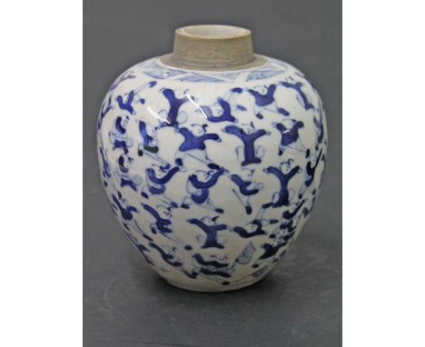 A Chinese porcelain hundred boys blue and white jar bearing six character Kangxi and double ring mark, height 12cm. Condition