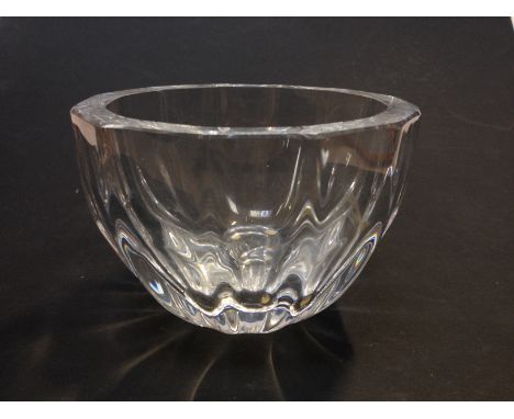 A Swedish post war glass vase by Sigurd Persson for Kosta, height 9.5cm. Condition - very good, no chips, cracks, general wea