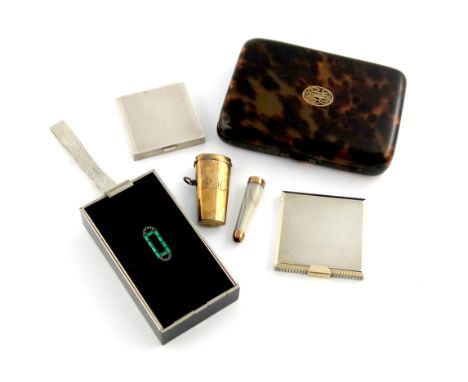λ A mixed lot, comprising silver items: a silver-mounted tortoiseshell case, by H. Aumont and Co, circa 1910, rectangular for