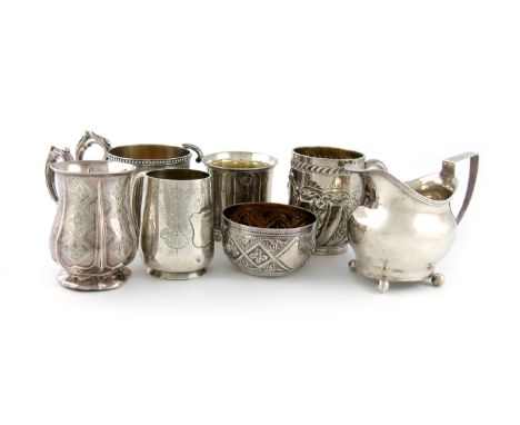 A mixed lot of silver items, comprising: five Victorian mugs, one of plain circular form, by Richard Pearce & George Burrows,