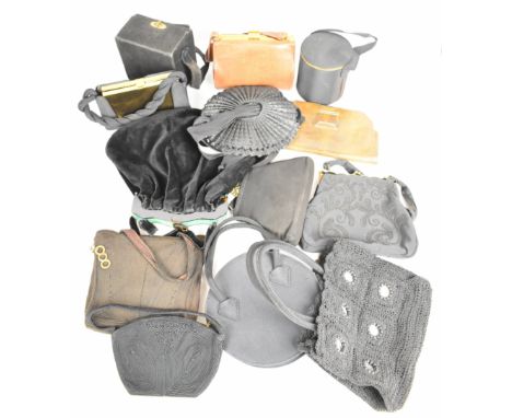 Collection of vintage 1940s / 50s handbags including velvet, pill box with compact etc