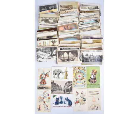 Over five hundred postcards, Edwardian and after, to include images of Captain Scott, his team and expedition to the South Po