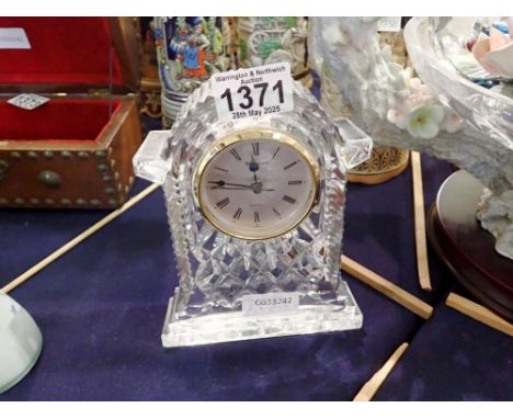 Waterford Crystal table clock, H: 18 cm, inscribed to base, requires battery. UK P&amp;P Group 1 (£16+VAT for the first lot a