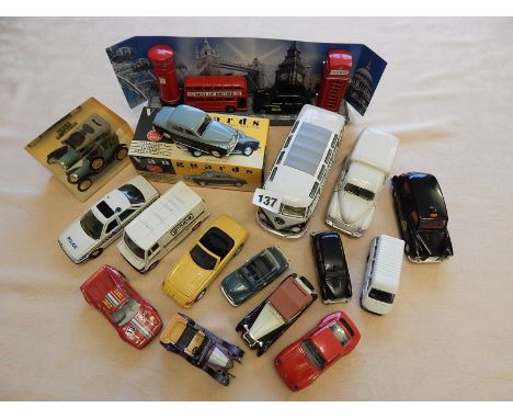 MODEL T PAPERWEIGHT, VANGUARD, CORGI CLASSICS U/B PLUS VANGUARDS VA 19005 ROVER P4 ALL IN GOOD U/B CONDITION