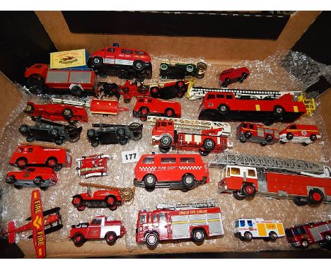 FIRE ENGINES : APPROX 25 U/B MODEL FIRE ENGINES INC CONRAD 5502