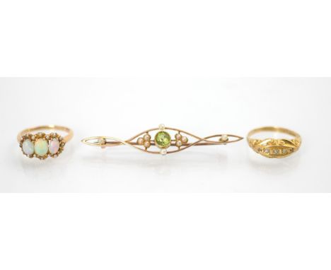 A selection of jewellery, to include an early 20th century opal and seed pearl ring, the three oval opal cabochons within sur