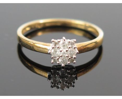 A 9ct Gold and Diamond Cluster Ring, .15ct, size M.5, 1.4g 