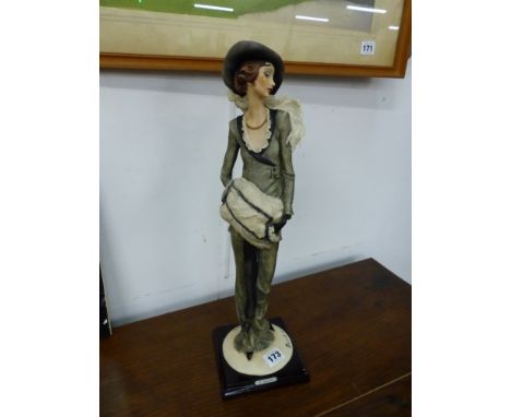 AN MODERN ART DECO STYLE FIGURINE, AN ORIENTAL FIGURINE AND AN ORIENTAL TABLE LAMP.&nbsp;