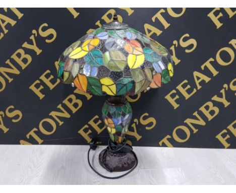 COLOURED GLASS TIFFANY STYLE TABLE LAMP AND MATCHING SHADE WORKING ORDER