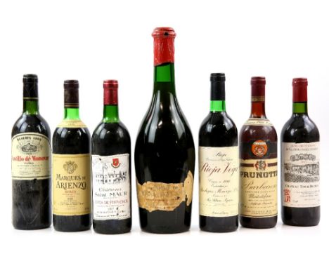 Seven bottles of red wine to include one magnum of Le Piat De Beaujolais, one bottle of Castillo de Monovar 1989 vintage, one