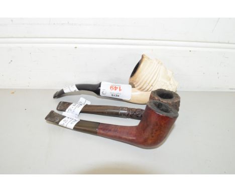 VINTAGE MEERSCHAUM PIPE FORMED AS A TURKS HEAD TOGETHER WITH TWO OTHERS