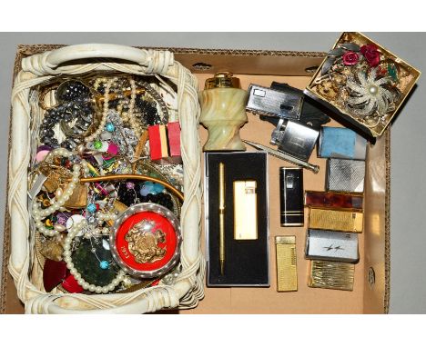 A SELECTION OF COSTUME JEWELLERY, LIGHTERS etc, to include three Ronson lighters, a green onyx marble table lighter, a marcas