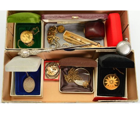 TWO SMALL BOXES OF JEWELLERY AND ACCESSORIES, to include a late Victorian silver sovereign case, an embossed silver handled b