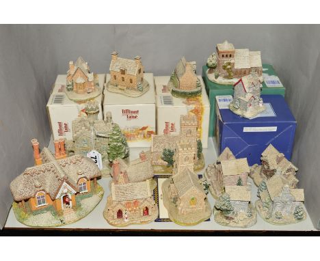 FIFTEEN LILLIPUT LANE SCULPTURES (snow covered), to include two Christmas Lodge collections 'Eamont Lodge' and 'Kerry Lodge' 