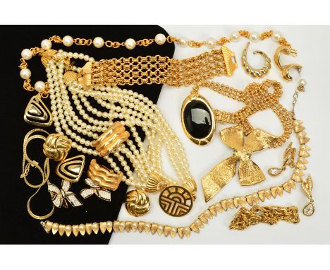 A SELECTION OF DESIGNER COSTUME JEWELLERY, to include an Attwood and Sawyer colourless paste and black enamel bow brooch, a/f